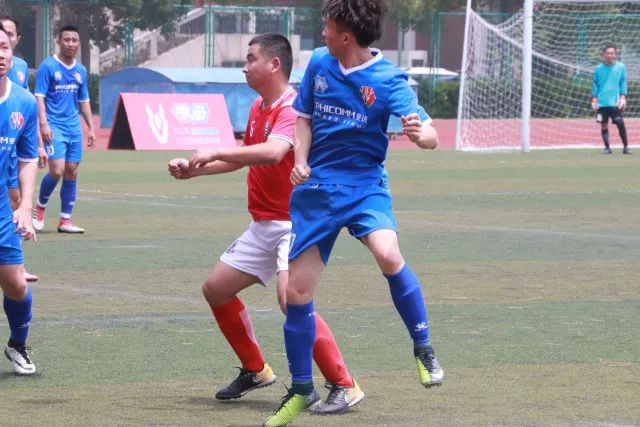 欧冠-大马丁神扑 尤文图斯0-0战平阿斯顿维拉